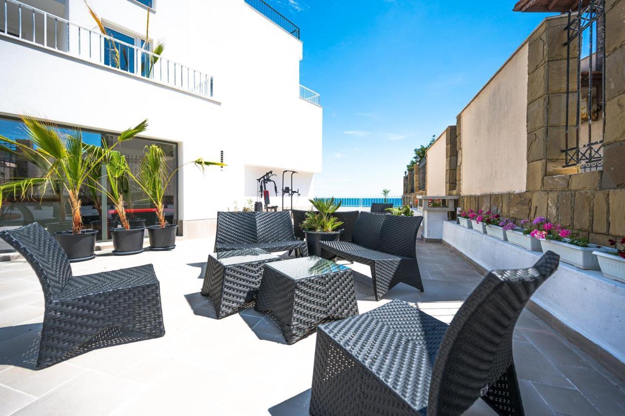 Ji Hotel Sozopol Buitenkant foto